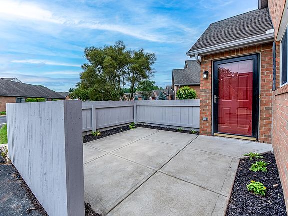 3rd image of 5690 Blendon Valley Dr