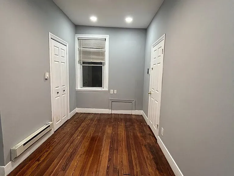 4111 Paul St — Photo 11