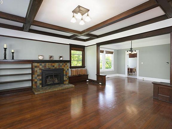 4th image of 15713 SE Arista Dr