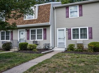 120 Brentwood Dr UNIT 120, Wallingford, CT 06492