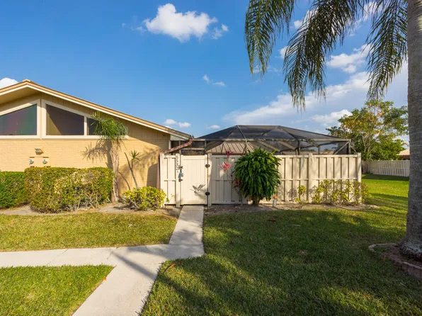 5532 Golden Eagle Cir, Palm Beach Gardens, FL 33418