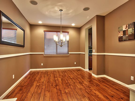 3rd image of 2046 Letterkenny Ln