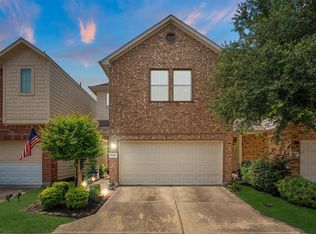 8031 Villa Lago Ln, Houston, TX 77070