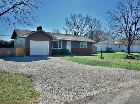 526 N Russell Avenue, Bolivar, MO 65613