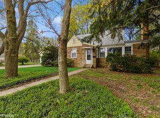 133 Harding Ave, Libertyville, IL 60048