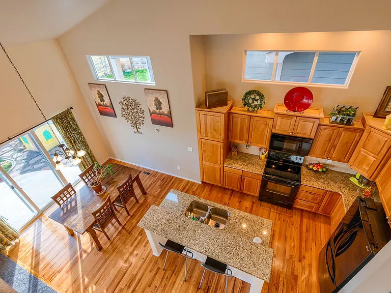 3020 Denver Dr — Photo 4