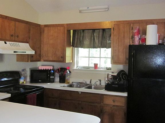 4th image of 126 Water Gate Dr