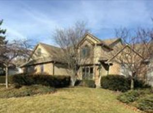 8543 Glen Haven Dr, Howell, MI