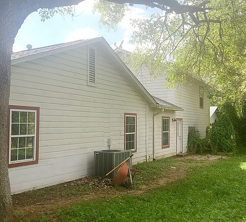 4th image of 1706 3rd St