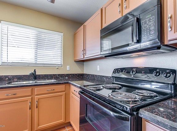 2nd image of 3007 W Melinda Ln