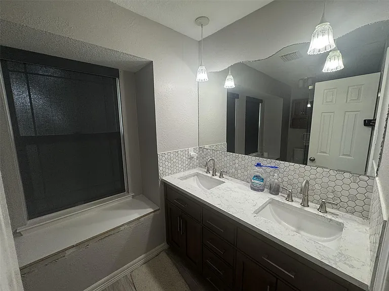 5814 Shreveport Dr — Photo 13