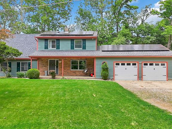 2nd image of 2625 Fawn Ln