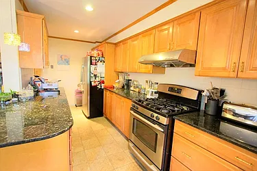 Sold by Citi Habitats