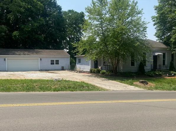 8221 N Raider Rd, Middletown, IN 47356