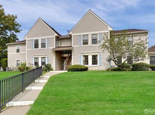 356 Wycoff Way W, East Brunswick, NJ 08816