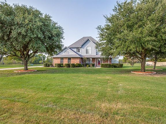 2nd image of 4919 Pebble Creek Dr