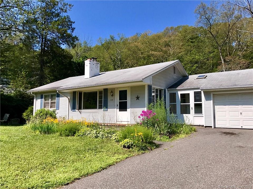 2nd image of 113 Mountain Rd