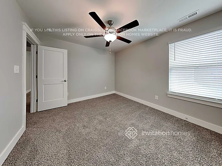 150 Habersham Ct — Photo 14