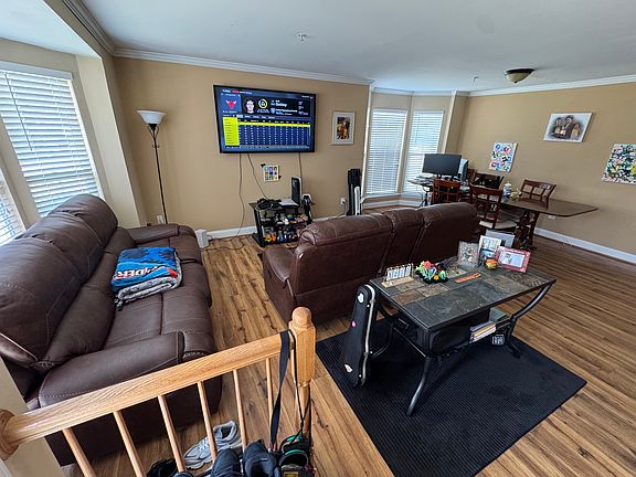 2nd image of 6101 Lands End Ct