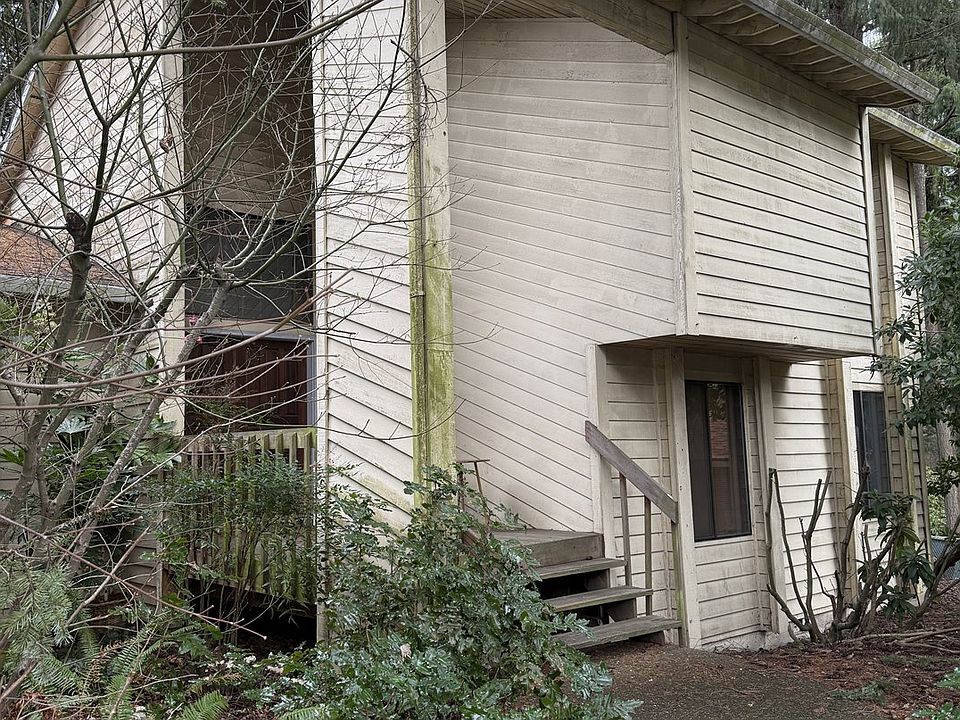 2nd image of 21040 SW 90th Ave