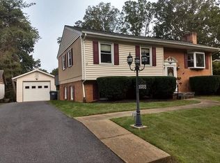 1022 Cottonwood Rd, Charlottesville, VA 22901