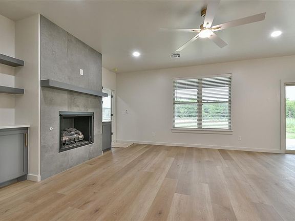 5th image of 1813 Long Cove Ave