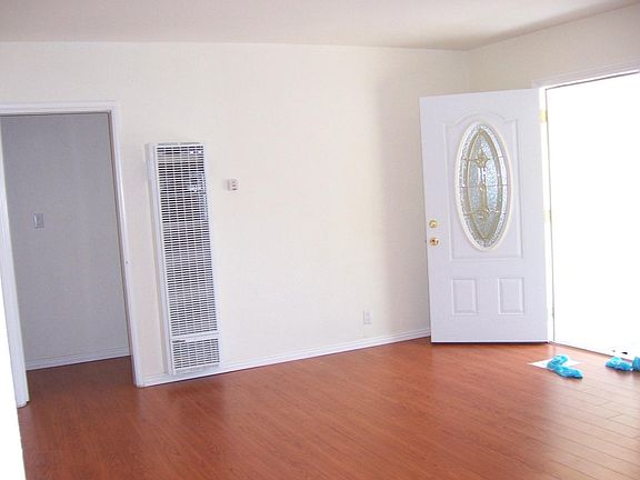 2nd image of 6411 Temple City Blvd
