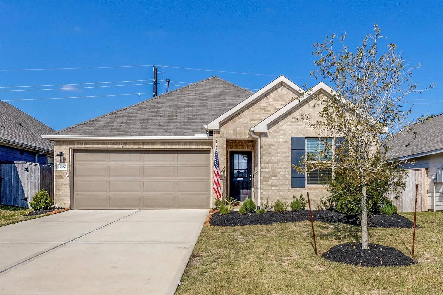 4 bed, 2.0 bath, 1671 sqft, $2,250 — Photo 1