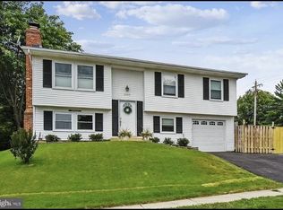 2400 Maytime Dr, Gambrills, MD 21054