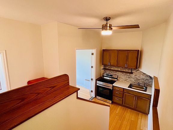3rd image of 3822 Lavell Dr