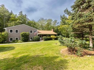 1 Strawberry Hill Rd, Bedford, NH 03110
