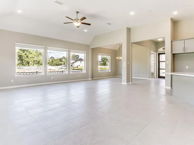 4227 Carol Ridge Dr — Photo 6