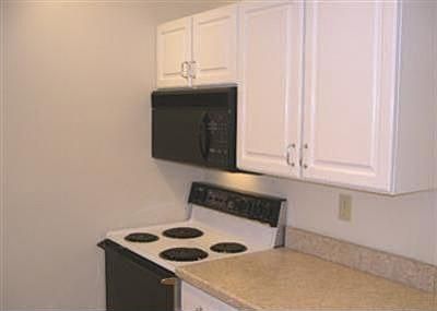 5th image of 35144 Greenwich Ave
