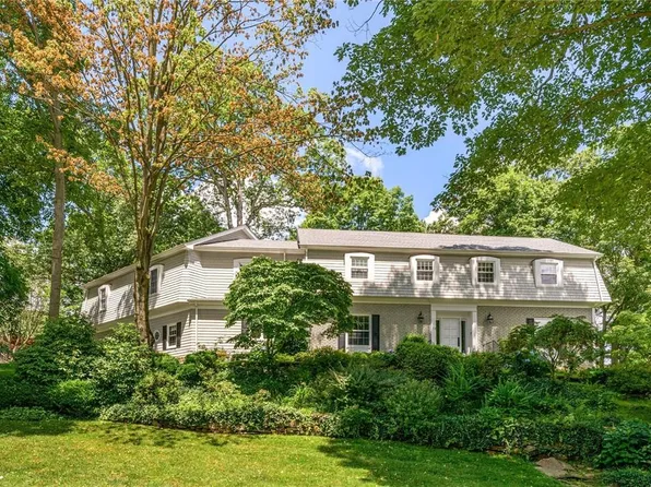 15 Boulder Brook Road, Scarsdale, NY 10583