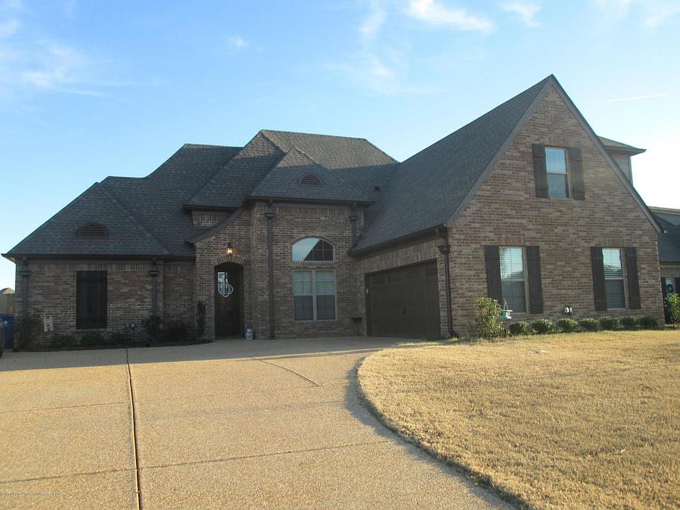 1st image of 1814 Linden Dr