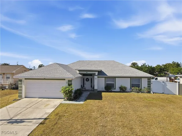 4602 Beth Ave S, Lehigh Acres, FL 33976