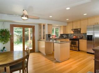 18656 Melody Ln, Sonoma, CA 95476