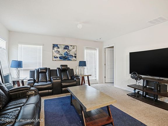 3rd image of 6668 Longboat Dr