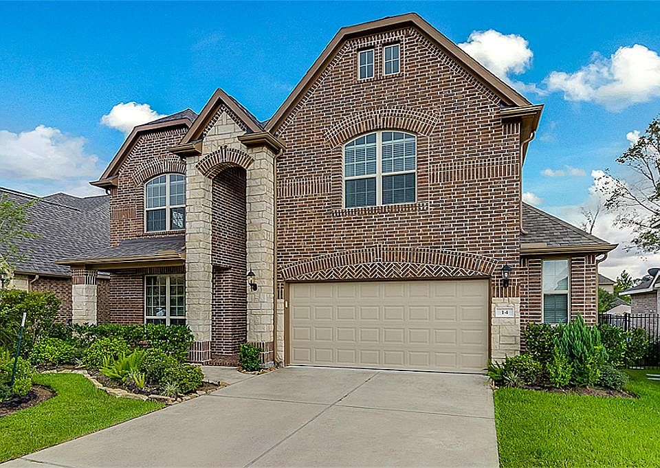 1st image of 14 Estherwood Pl