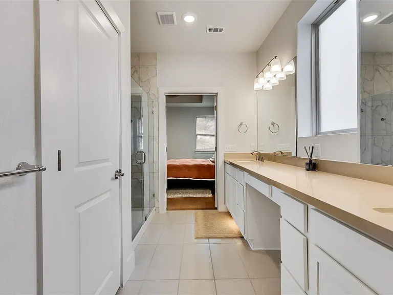 8608 McKamy Dr — Photo 20
