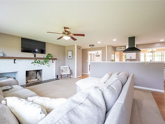 4th image of 1161 Circle Dr
