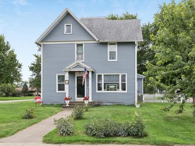 313 Grove St, Calamus, IA, 52729