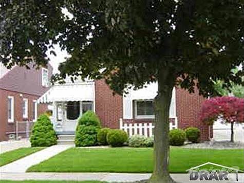 2nd image of 1038 Winchester Ave