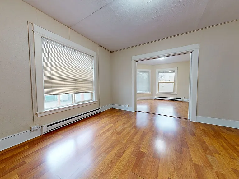 Roycroft Apartments — Photo 37
