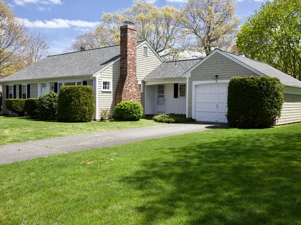 7 Barkley Street, South Yarmouth, MA 02664