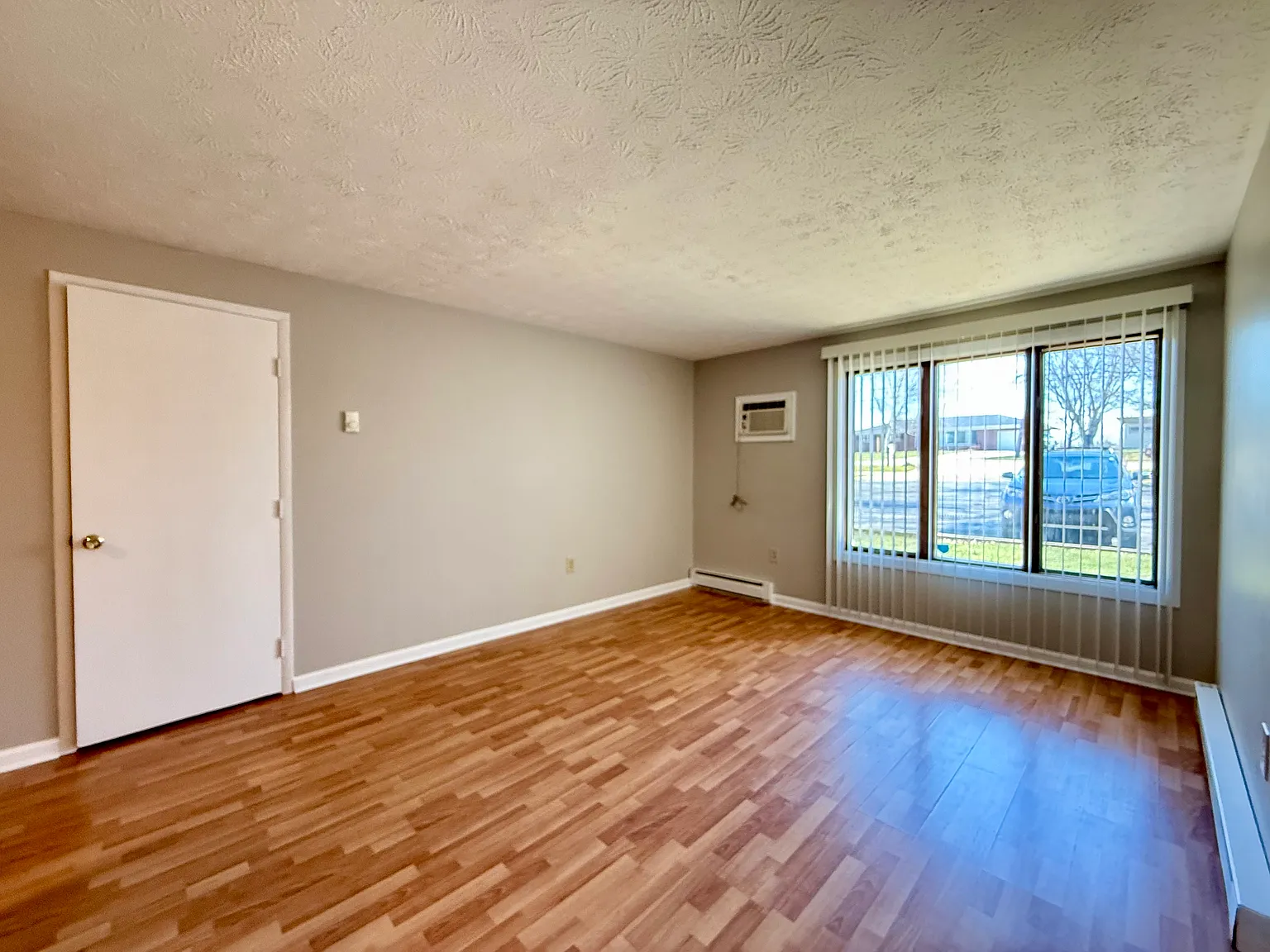 1 bed, 650 sqft, $735 — Photo 3