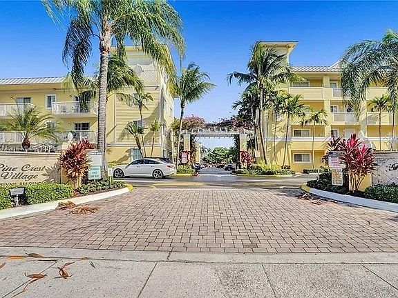 4th image of 1515 E Broward Blvd