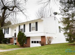 6211 Luddington Dr, Toledo, OH 43615