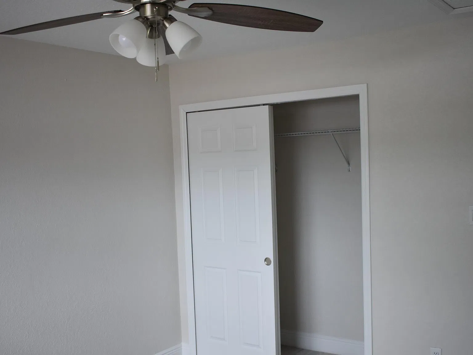 2 bed, 1.0 bath, 950 sqft, $1,500 — Photo 4