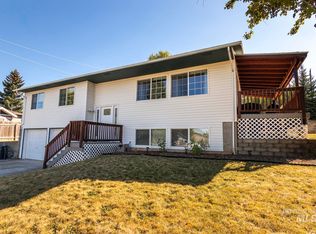 518 Christie St, Troy, ID 83871